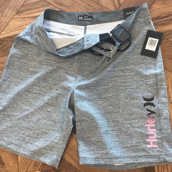 Hurley board shorts - Picture 2 of 2